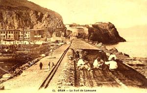 Oran- 131- travail sur les quais